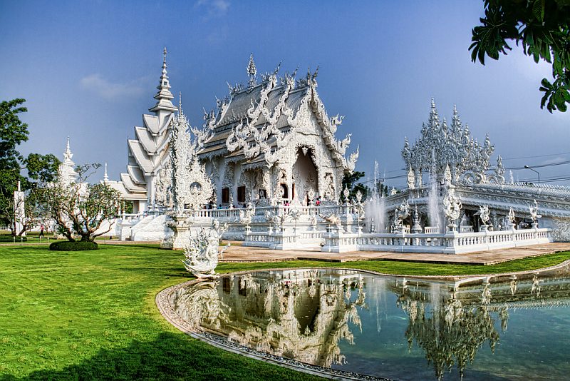 Храм Ват Ронг Кхун (Wat Rong Khun) в Тайланде - фото 1